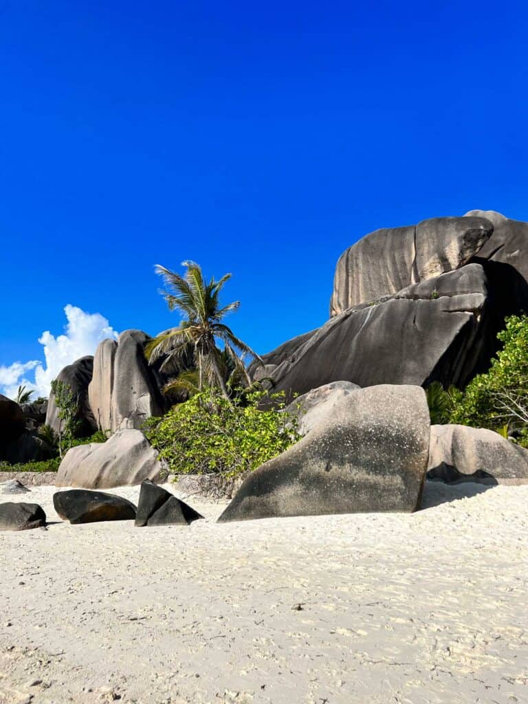 La Digue Travel Guide